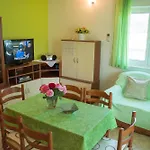 Pearl Apartamento *